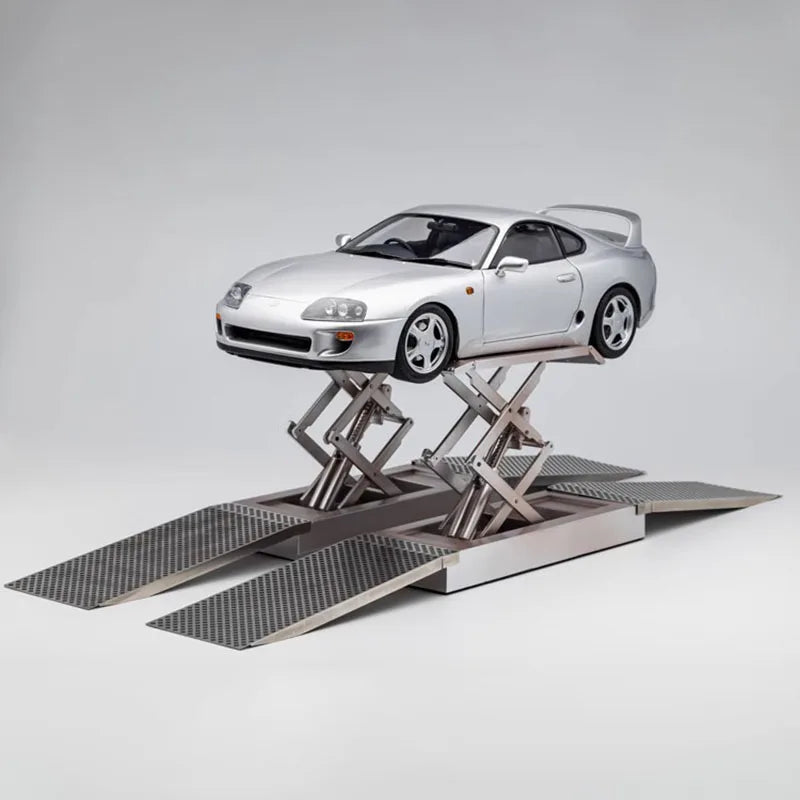 Toyota Supra A80  With Lift Rack Emulation Die Cast 1/18 Scale