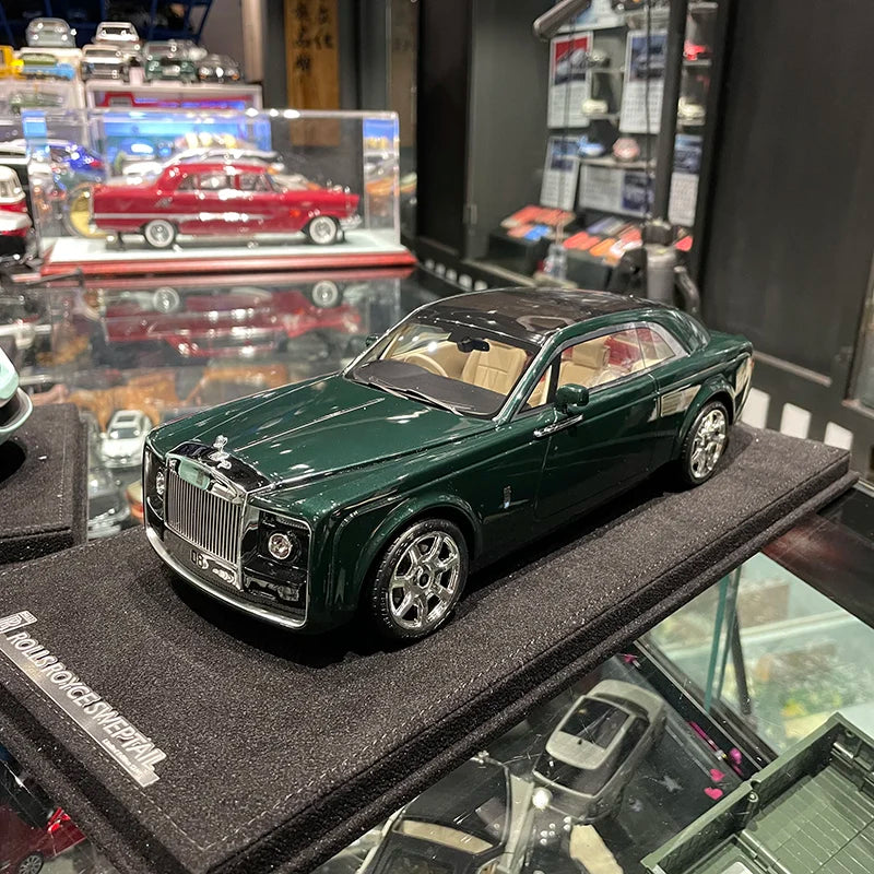 Rolls-Royce Sweptail Classic Retro Coupe 1/18 Scale