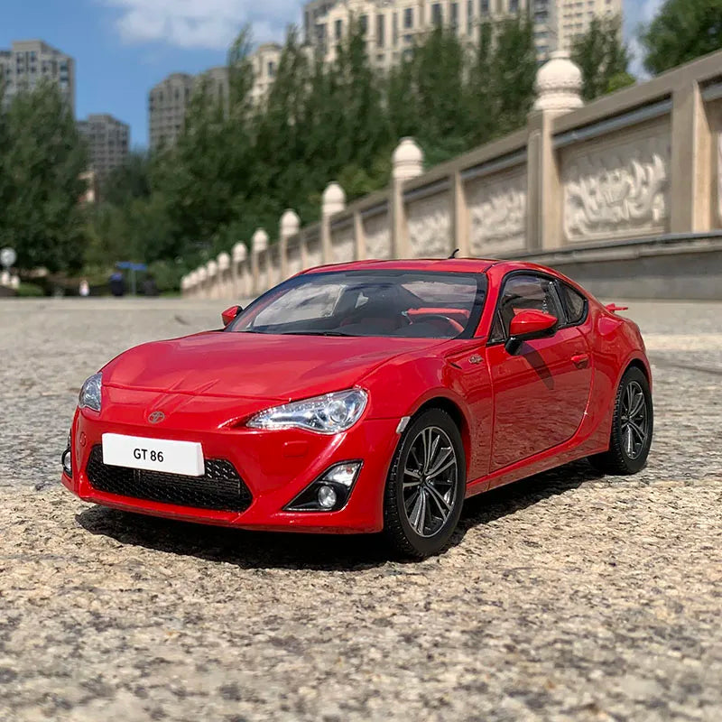 TOYOTA GT86 Alloy Sports Car Model Die Cast 1/18 Scale