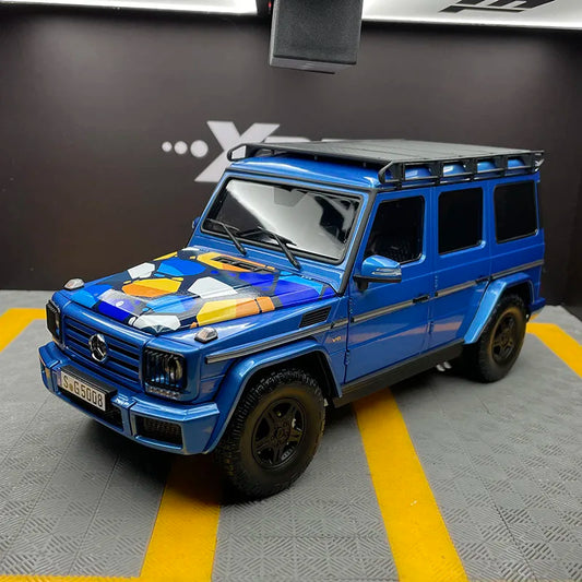 MERCEDES BENZ G-Class W463  Limited Edition Die Cast 1/18 Scale